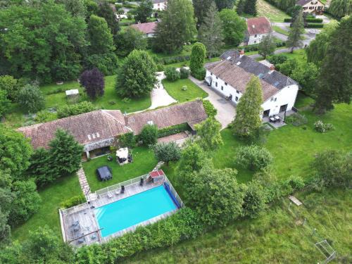 Fretigney-et-Velloreille House | Gîte convivial idéal randonneurs avec animaux admis - FR-1-583-496
