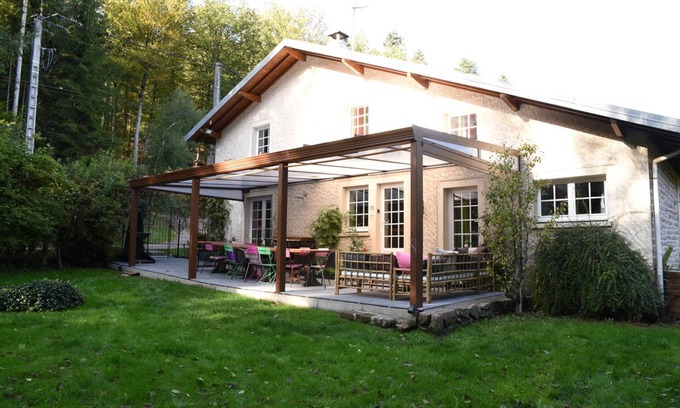 Epinal Apartment | Gîte du Ruisseau in Épinal. Nature lodging in the Vosges-SPA-randonnées