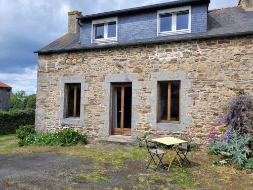 Pedernec House | Gîte en campagne à 30 min de la mer