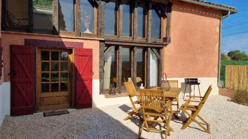 Lagarde-Hachan House | Gîte et chambres d'hôtes Aux Charlots