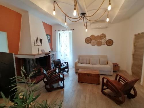 Courry House | Gîte et chambres d'hôtes Les 2 Pins