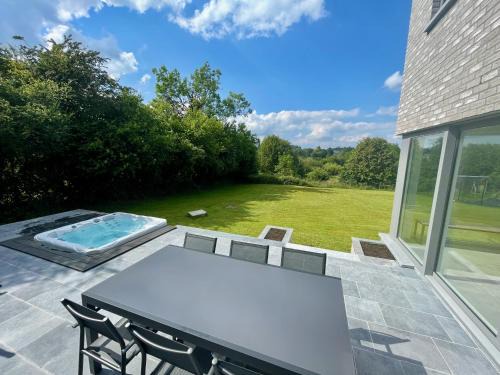 Temploux Villa | Gîte Le Mirage - Villa 8 pers - Jacuzzi - Billard - PMR