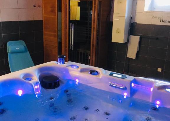 Merxheim House | Gîte Spa Sauna Piscine CÔTÉ VERGER Merxheim Alsace