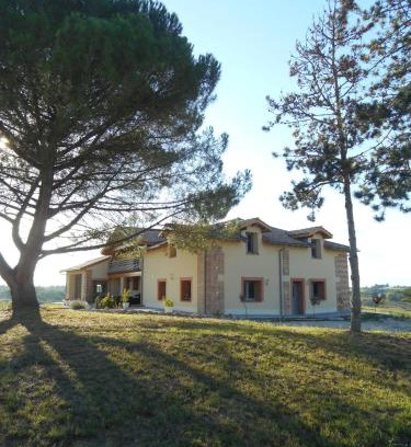 Moissac House | Gîtes Dans une Maison d'hôtes "Lieu Dit Cruzel"