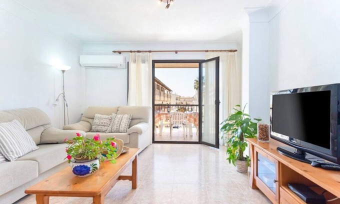 Colonia Sant Jordi Apartment | G2 Practical Apartment in Mallorca close to the best beaches on foot