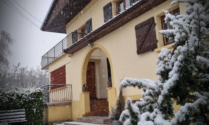 Gilly-sur-Isere House | Gaia - Grignon - Gîte