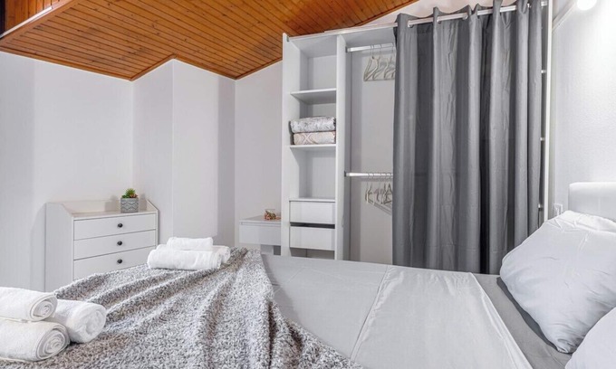Gallarate Apartment | Gallarate central suite: piazza