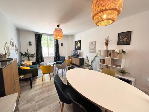 Hincmar Apartment | Gambetta - 4 chambres 4 SDB - 5 min Cathédrale