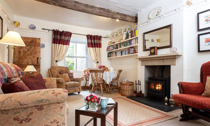 Giggleswick House | Garden Cottage by Interhome