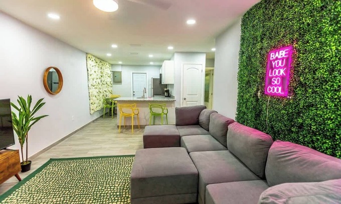 Central Sarasota House | Garden-Inspired Stay, Walk to Bay & Downtown