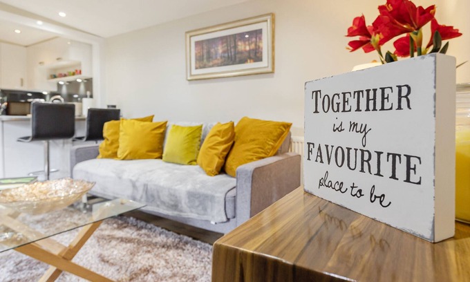 Falkirk Apartment | Garthill Studio Apartment