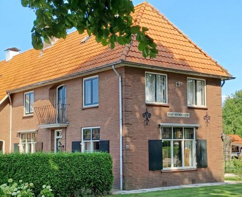 Maartensdijk House | Gastenverblijf in het voorhuis van onze woonboerderij