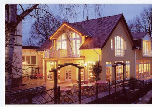 Buckow Hotel | Gasthaus Stobbermühle