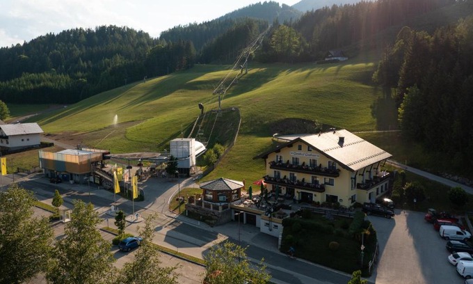 Mitterbach am Erlaufsee Hotel | Gasthof zum Sessellift