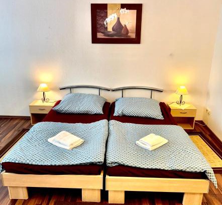 Zeithain House | Gaststätte und Pension Zum Rödereck