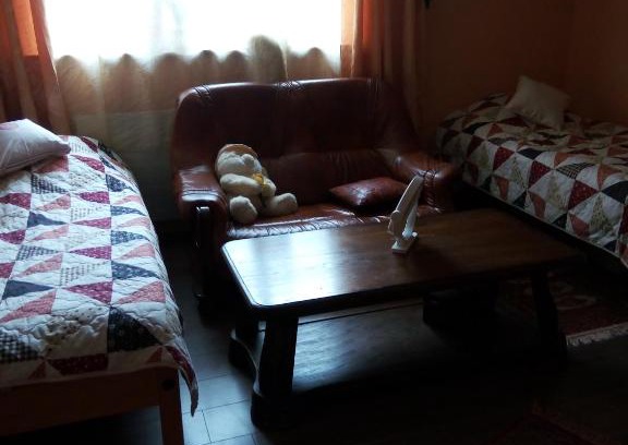 Oberbipp House | Gastzimmer für Übernachtung Гостевая комната