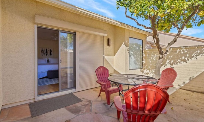Tucson House | Gated Gateway—Garage, Pool, Spa & Blazing WiFi!nDownTown, I-10, U of A,