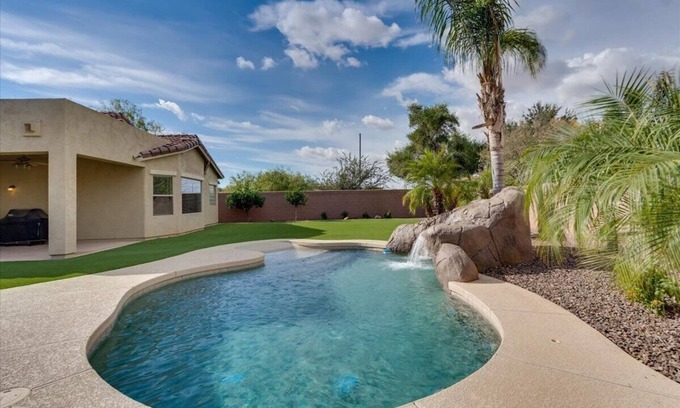 Chandler House | Gated Lake Community - 3 Bedroom Remodeled Home with a Heated Pool