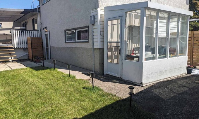 Southwest Calgary Apartment | Gateway Getaway - 10 min from downtown, westside for getting to the mountains!