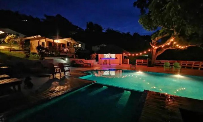 Pueblo Nuevo Bed & Breakfast | Gatun Lake Lodge Hotel