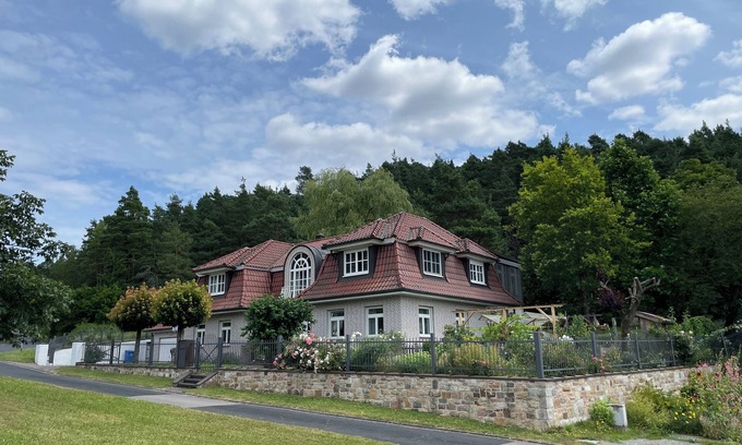 Bastheim Apartment | Gemütliche Ferienwohnung - Ideal für Einen Genußurlaub in der Bayrischen Rhön