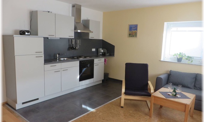 Michelau i. Steigerwald Apartment | Gemütliche Ferienwohnung in Mehrfamilienhaus mit Wlan