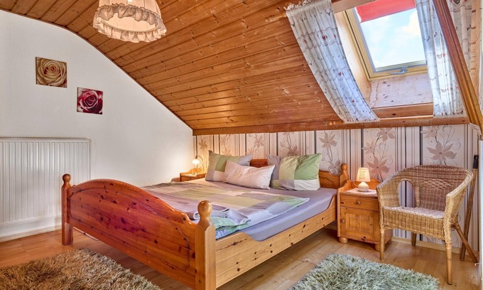Stadlern Apartment | Gemütliche Ferienwohnung im OG für 2-4 Personen mit Balkon