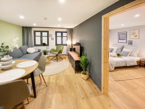 Innenstadt Apartment | Gemütliche Oase in der Innenstadt, zwei Minuten zum Rathaus