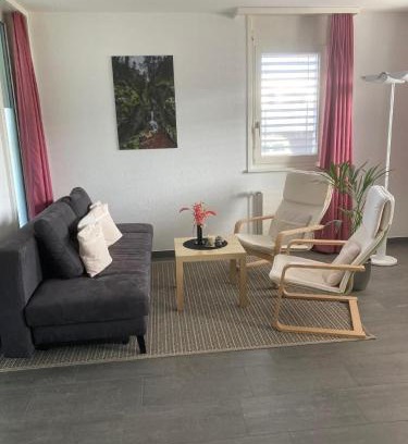 Ohmstal Apartment | Gemütliche Parterre Ferienwohnung Mit Terrasse