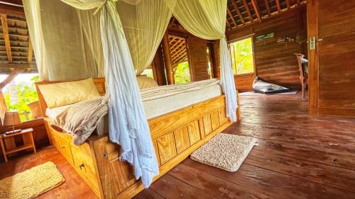 East Selemadeg Villa | Gempinis Coffee Shop and Villa