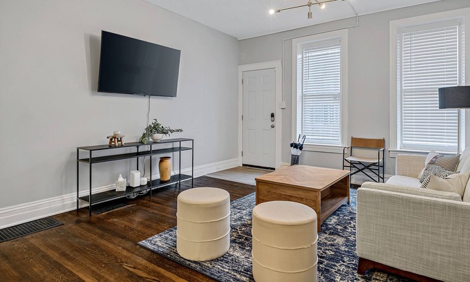 York House | Gentrified York House W/ Gameroom!