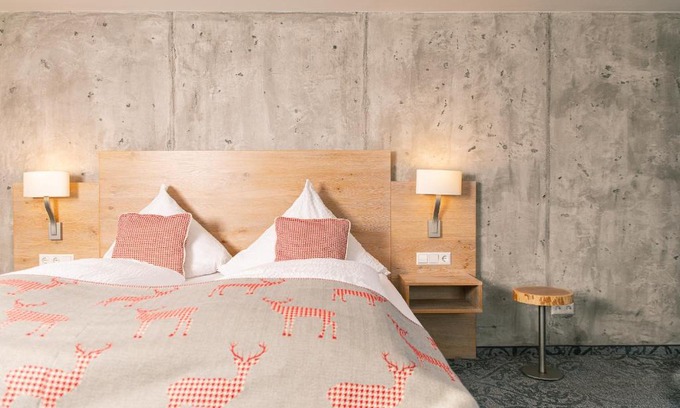 Sallneck Hotel | Genusshotel Hirschen - Erholung im Grünen (Südschwarzwald)
