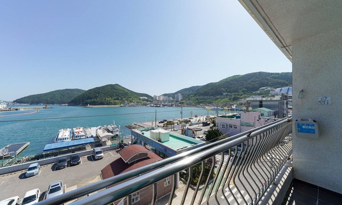 Geoje Hotel | Geojedo Jangseungpo Vision