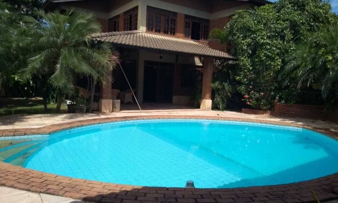 Porto das Dunas House | GERMAN MANSION 5 SUITES 22 BEDS NEXT TO BEACH PARK