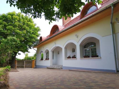 Sagvar Apartment | Gesztenye Vendégház