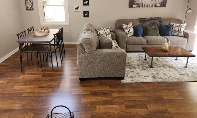 Ozone Condo | Get away from it all at the Tranquil Mountain Escape π Newly Remodeled