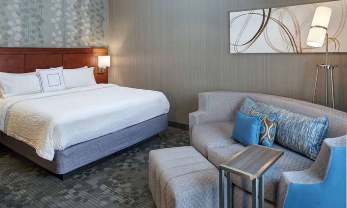 Brookfield Hotel | Get Ready for Blissful Getaway! Indoor Swimming Pool, Pet-friendly Property!