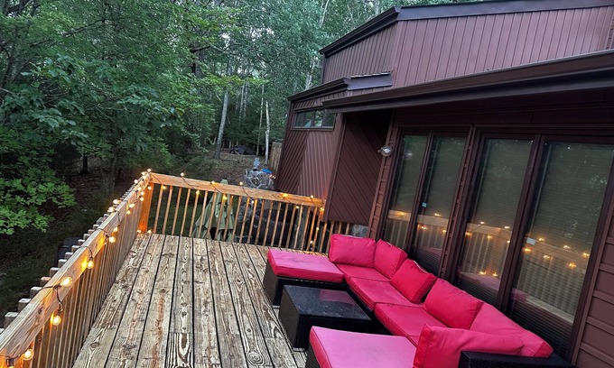 East Stroudsburg House | Getaway, house with a gorgeous view.Hot Tub