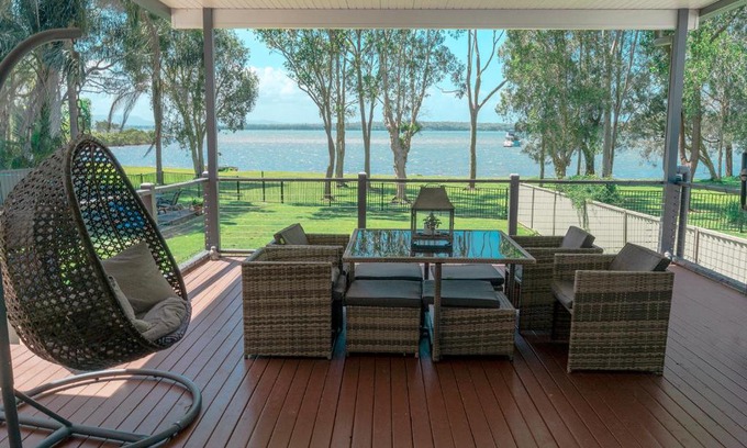 Chain Valley Bay House | Getaway Lakefront Environmental House on Lake Macquarie with Water View