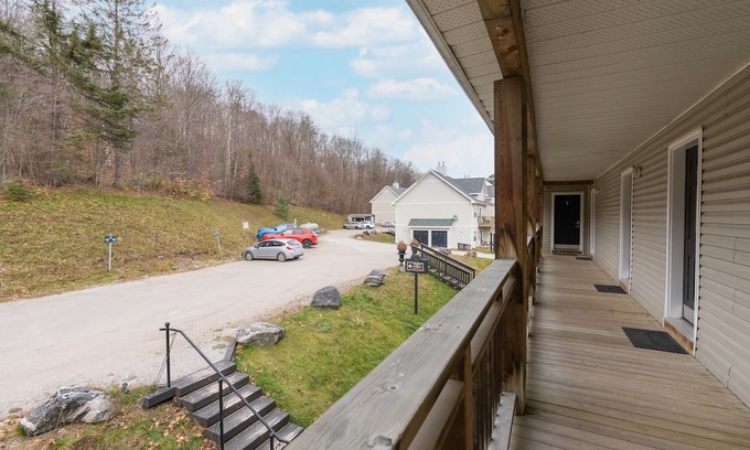 Haliburton Hotel | GetAways at Haliburton Heights