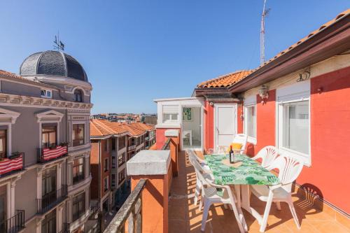 Algorta Apartment | Getxo Beach Penthouse Flat by Next Stop Bilbao