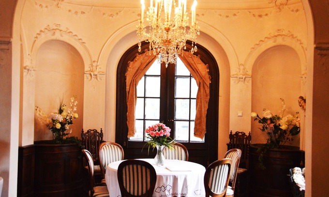Knittelfeld Bed & Breakfast | Gewerkenschlössl Zeilinger
