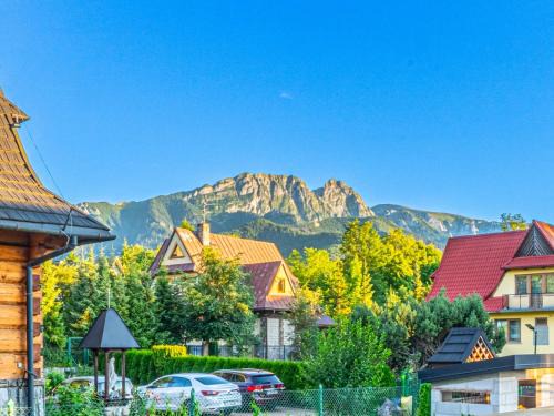 Zakopane Apartment | Giewont View Apartamenty z widokiem Seven & Sauna - Grunwaldzka Krupówki Centrum by RentiloPL