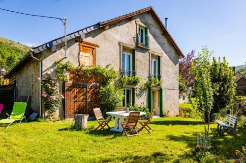 Boussenac House | Gite 8 Places En Ariège