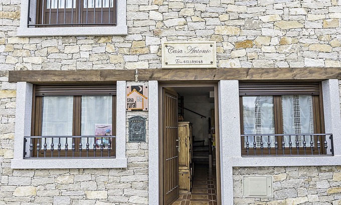 Vitigudino Cottage | GÎte Antonio for 6 people in Salamanca, with swimming pool and Wi-Fi connection/OFFERS