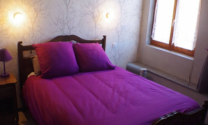 Coinches Bed & Breakfast | Gite Avec Sauna et Balnéo Privés