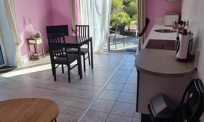 Theix-Noyalo House | Gîte Camaloth adapted for people with motor disabilities