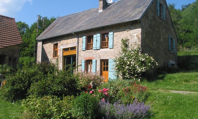 Lepinas House | Gite 'Croisée des Chemins': character house in Lépinas (Limousin)