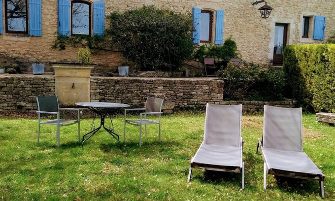 Lacoste House | Gite de Charme 2 Pers en Luberon, Calme, vue Panoramique, Piscine , Cheminée