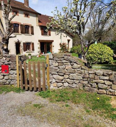 Blessac House | Gite du Dolmen classé 3 épis